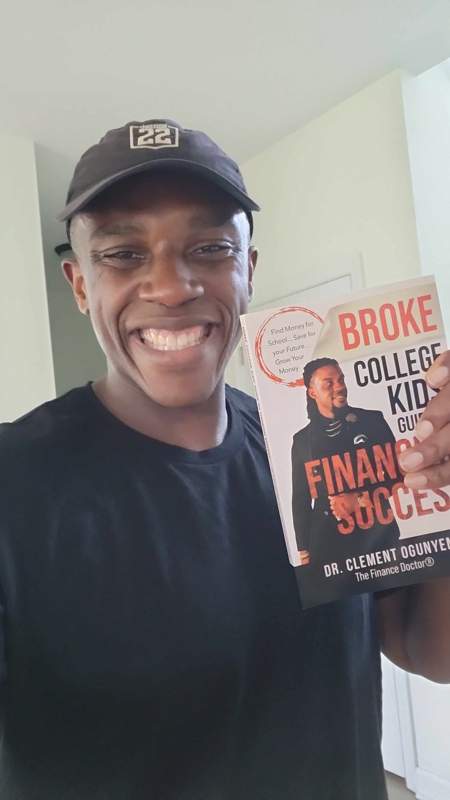 How to Manage Money in College: 5 Steps to Stop Being a Broke College Student